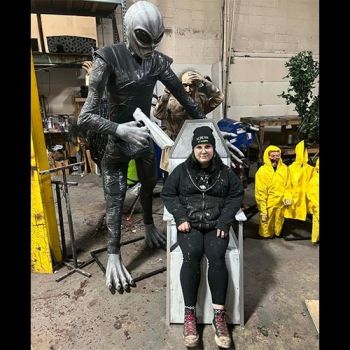 Alien Probe - Photo Op