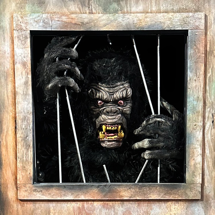 Gorilla Grate Banger