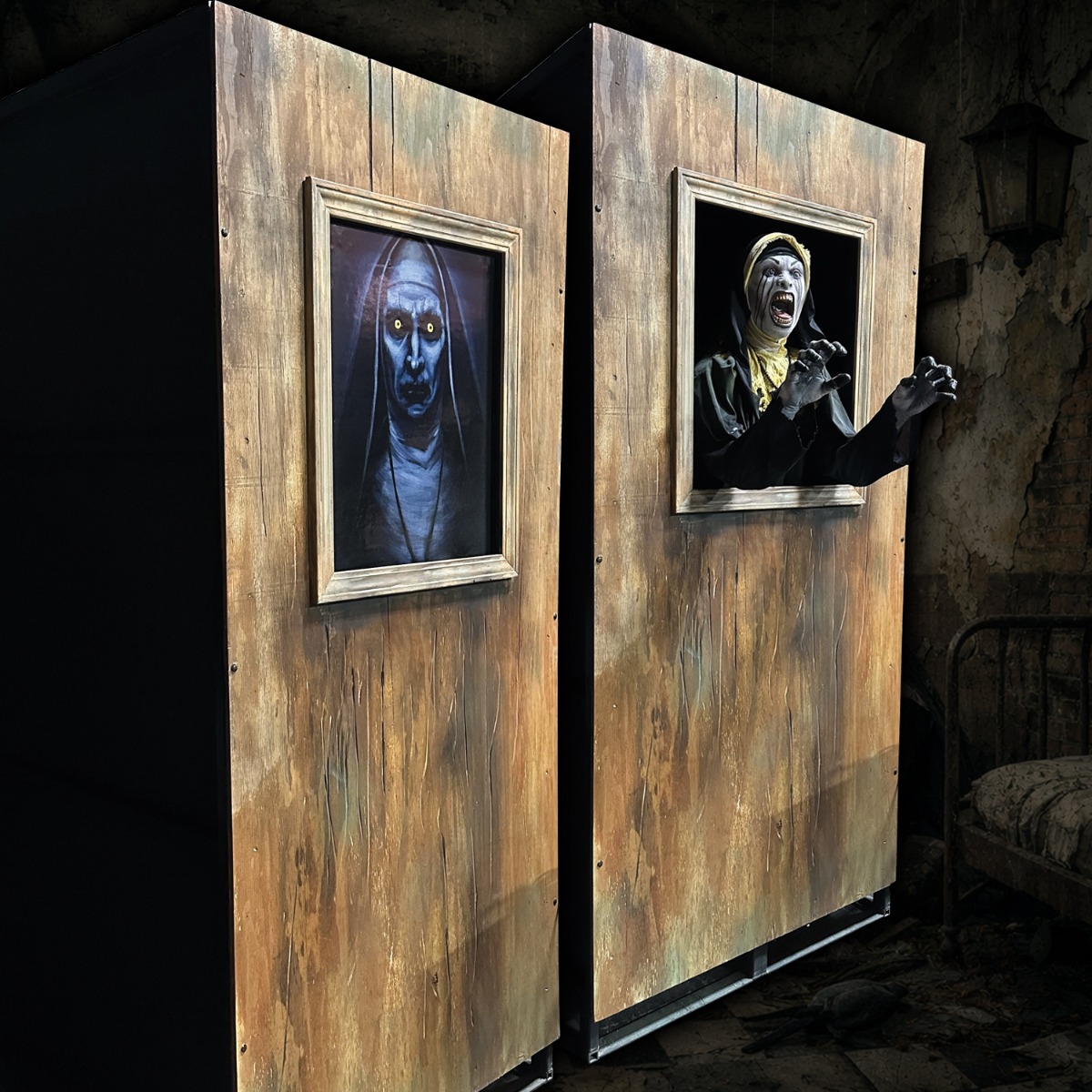 Drop Portrait Nun (Cube)