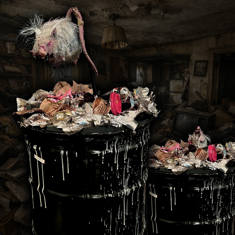 Trash Pile Drum Topper